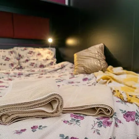شقة Warm&cozy With Patio *
