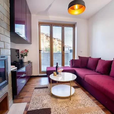 Warm&cozy With Patio بانسكو