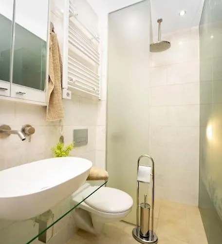 Warm&cozy With Patio Apartment *